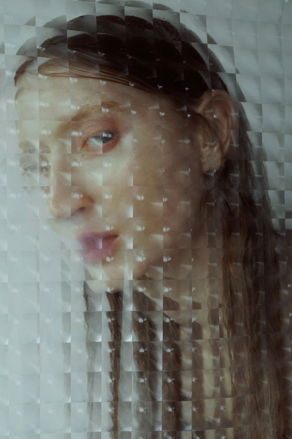 摄影师Marta Bevacqua摄影作品【Made of glass】 时尚图库 第1张